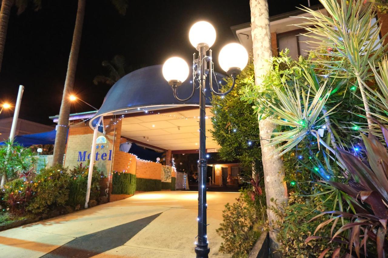 Sapphire Palms Motel Entrance Exterior photo